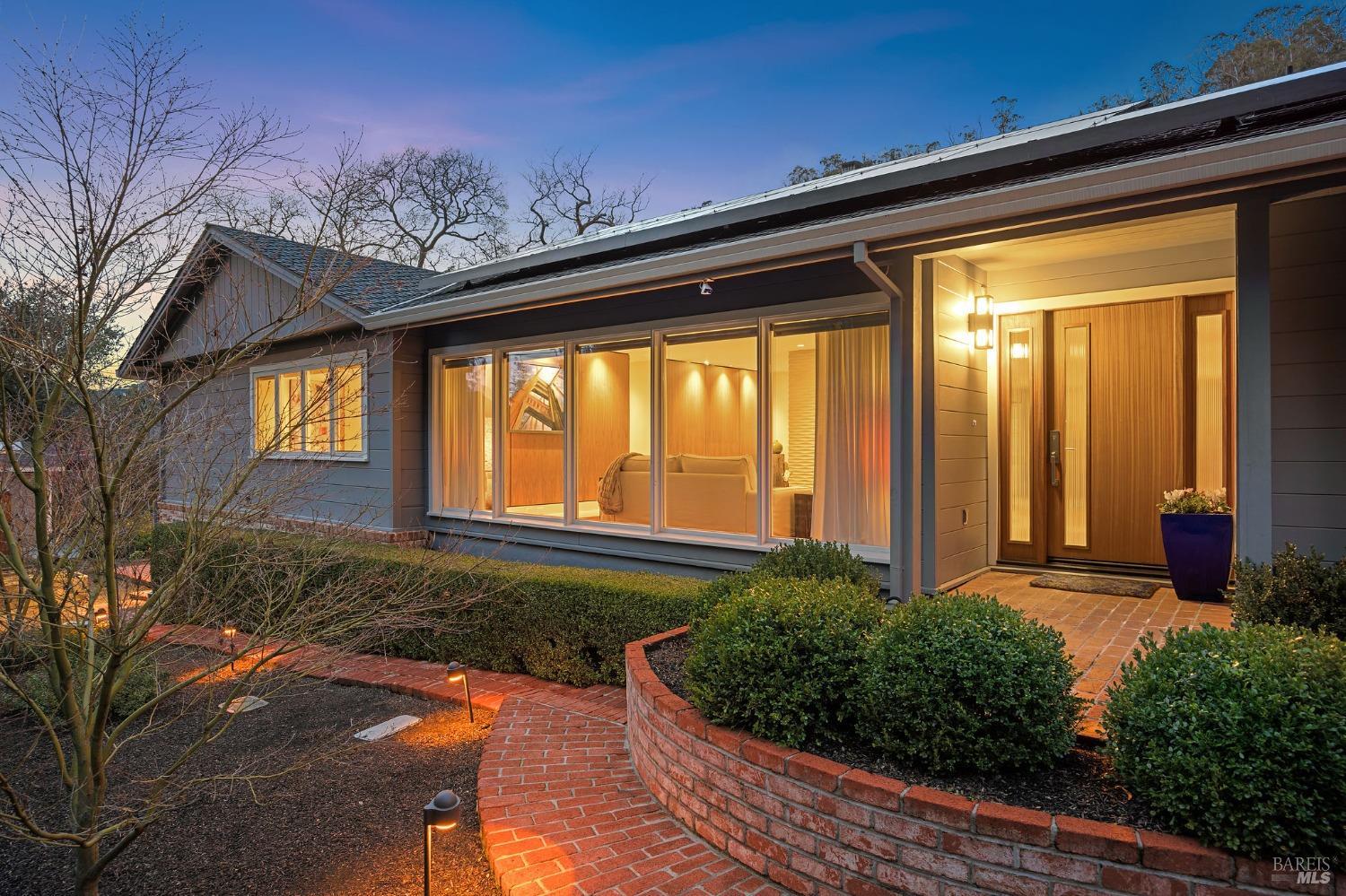 375 Locust Avenue San Rafael, CA 94901 - Photo 1 of 1 Gallery Image 1
