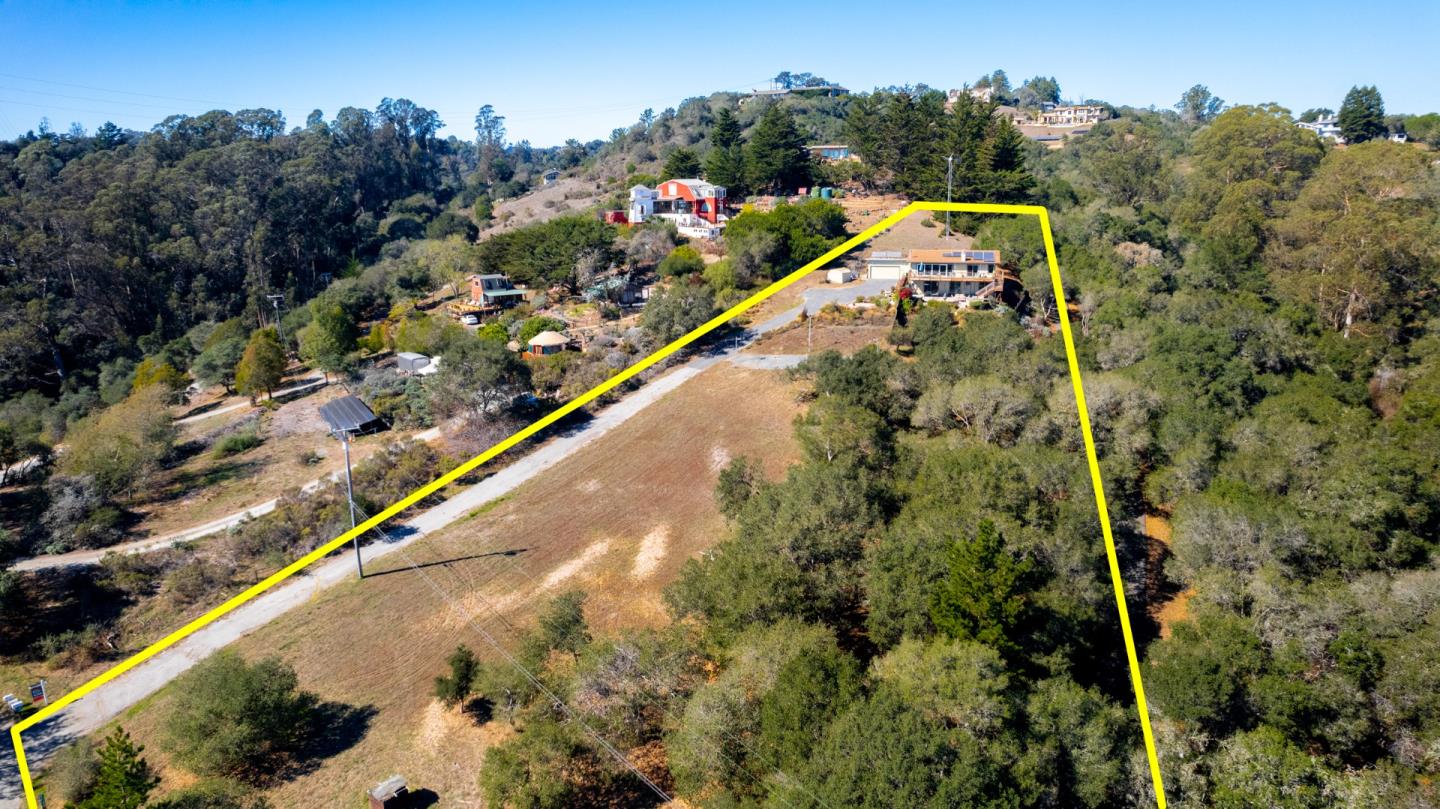 490 Amigo Road Soquel, CA 95073 - Photo 29 of 71 an aerial view of a residential houses with outdoor space and street view