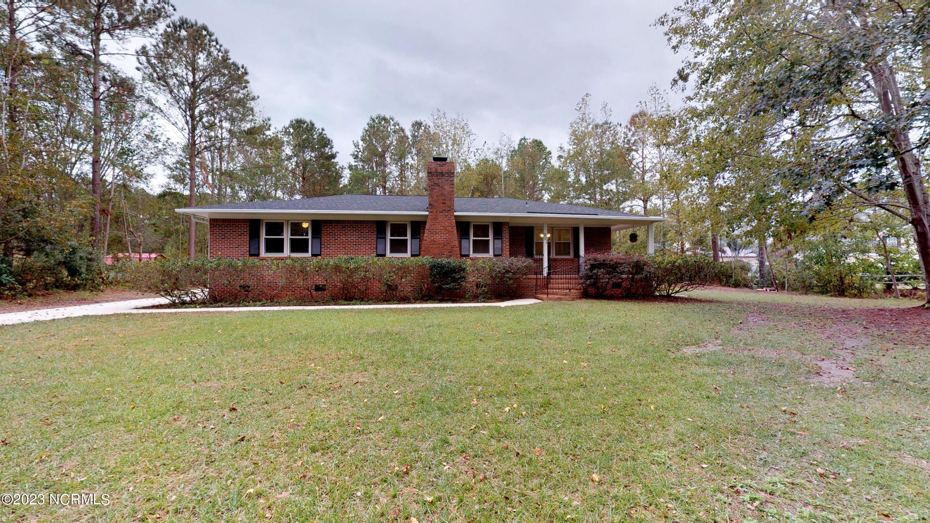 201 Country Place Road Wilmington, NC 28409 - Photo 1 of 29 201-Country-Place-Rd-Front-Exterior
