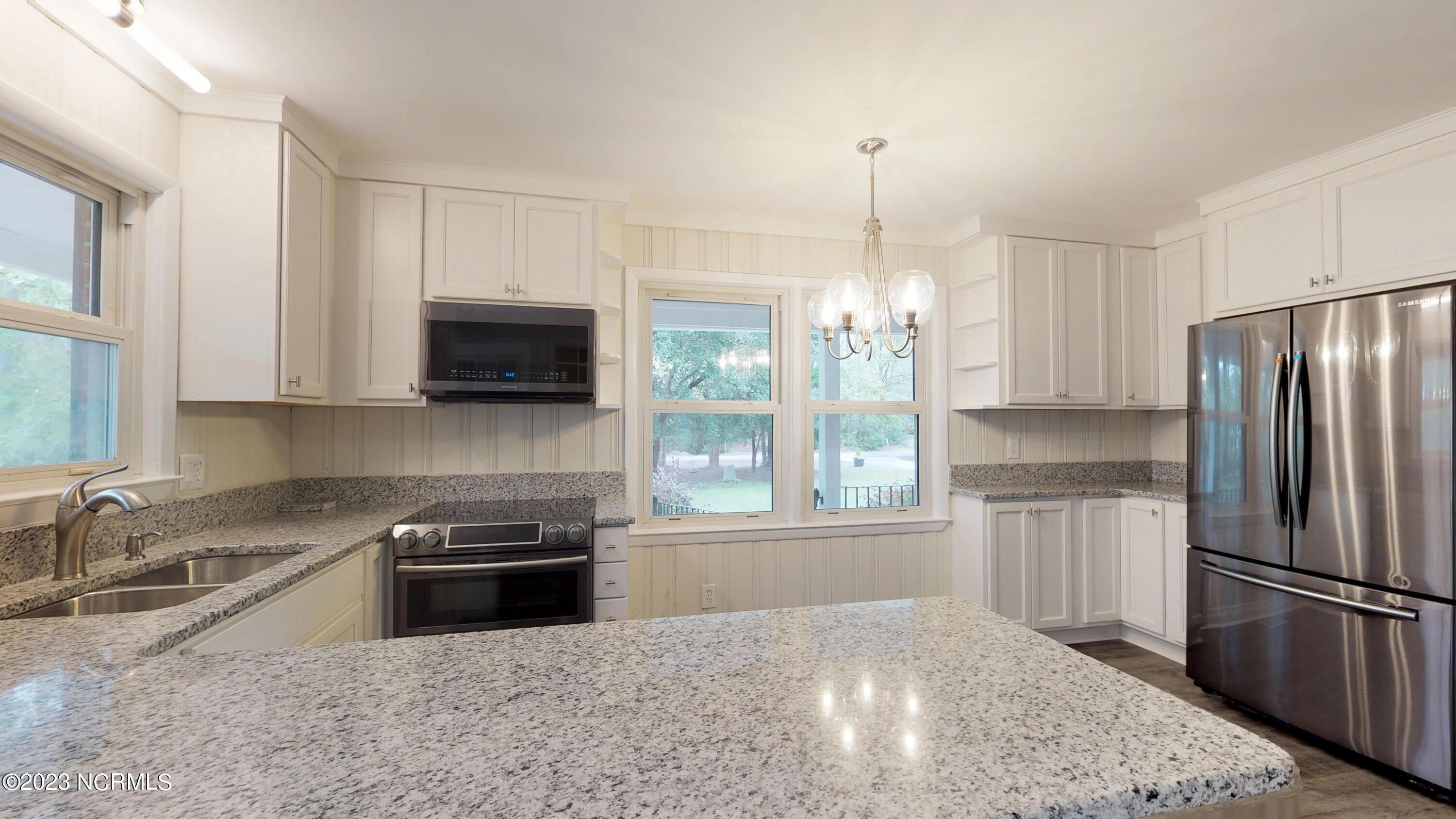 201 Country Place Road Wilmington, NC 28409 - Photo 17 of 29 201-Country-Place-Rd-11142018_153609
