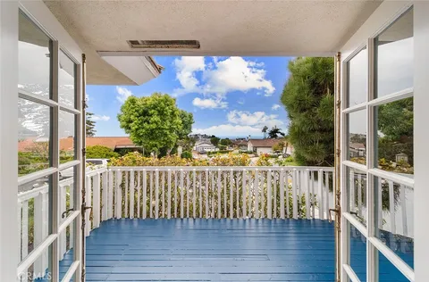 $17,000 | 905 Emerald Bay, Laguna Beach, CA 92651
