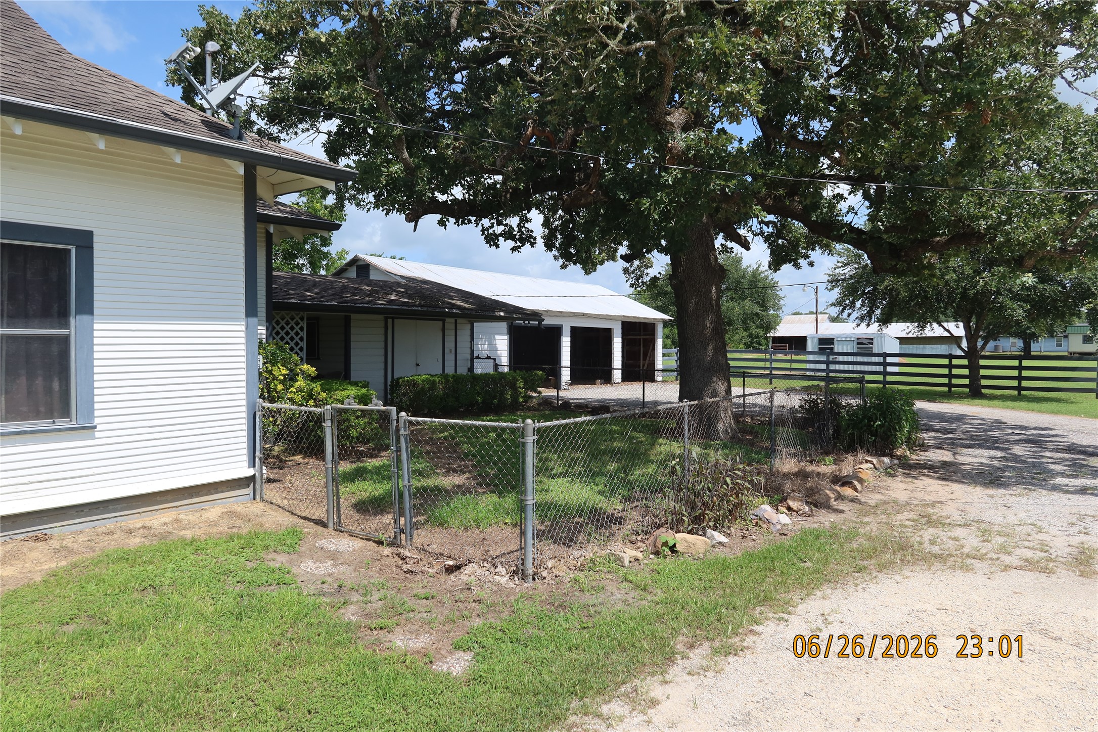 1413 North Main Street Schulenburg, TX 78956 - Photo 7 of 29