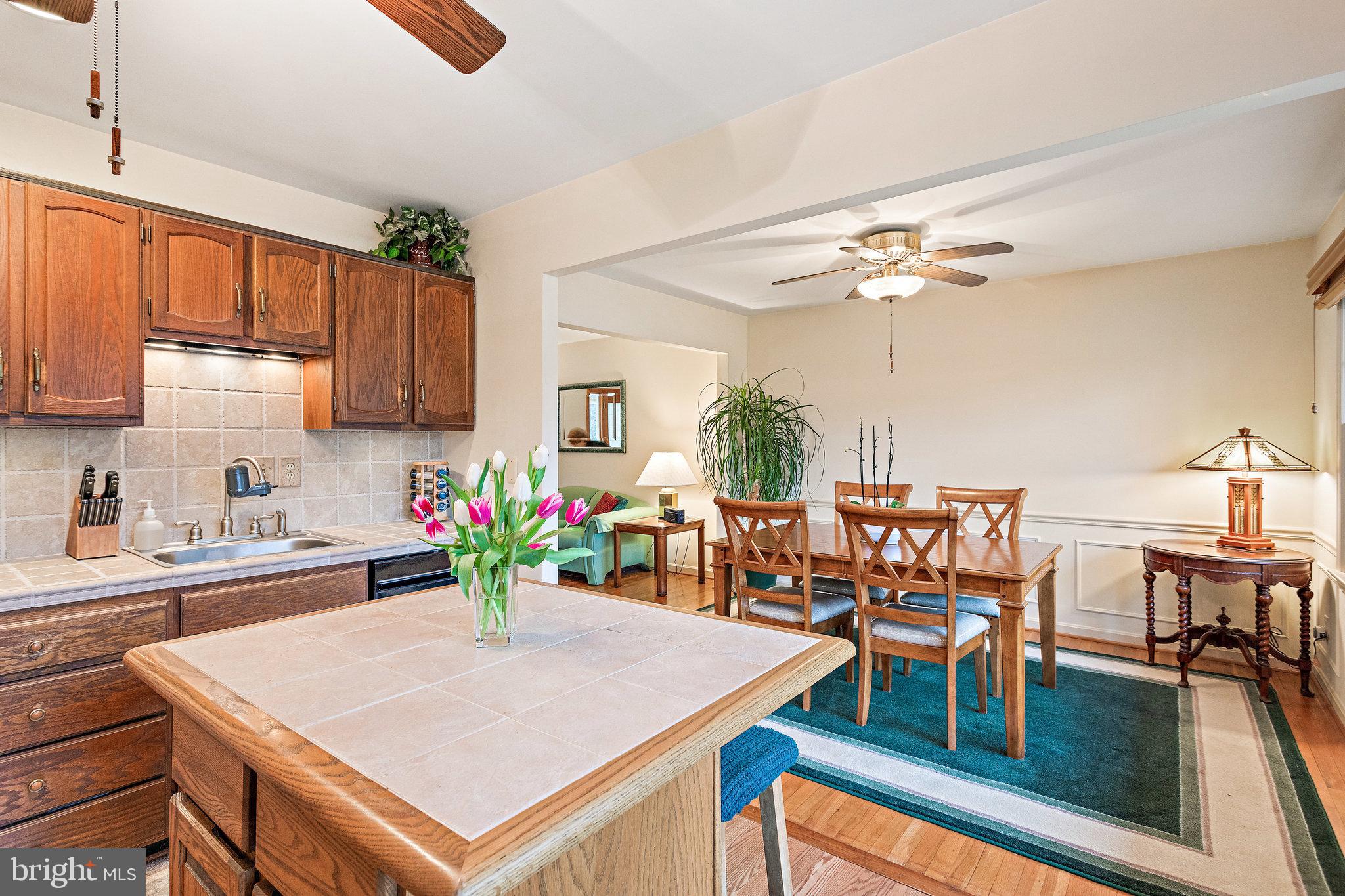 12405 St James Road Rockville, MD 20850 - Photo 33 of 95