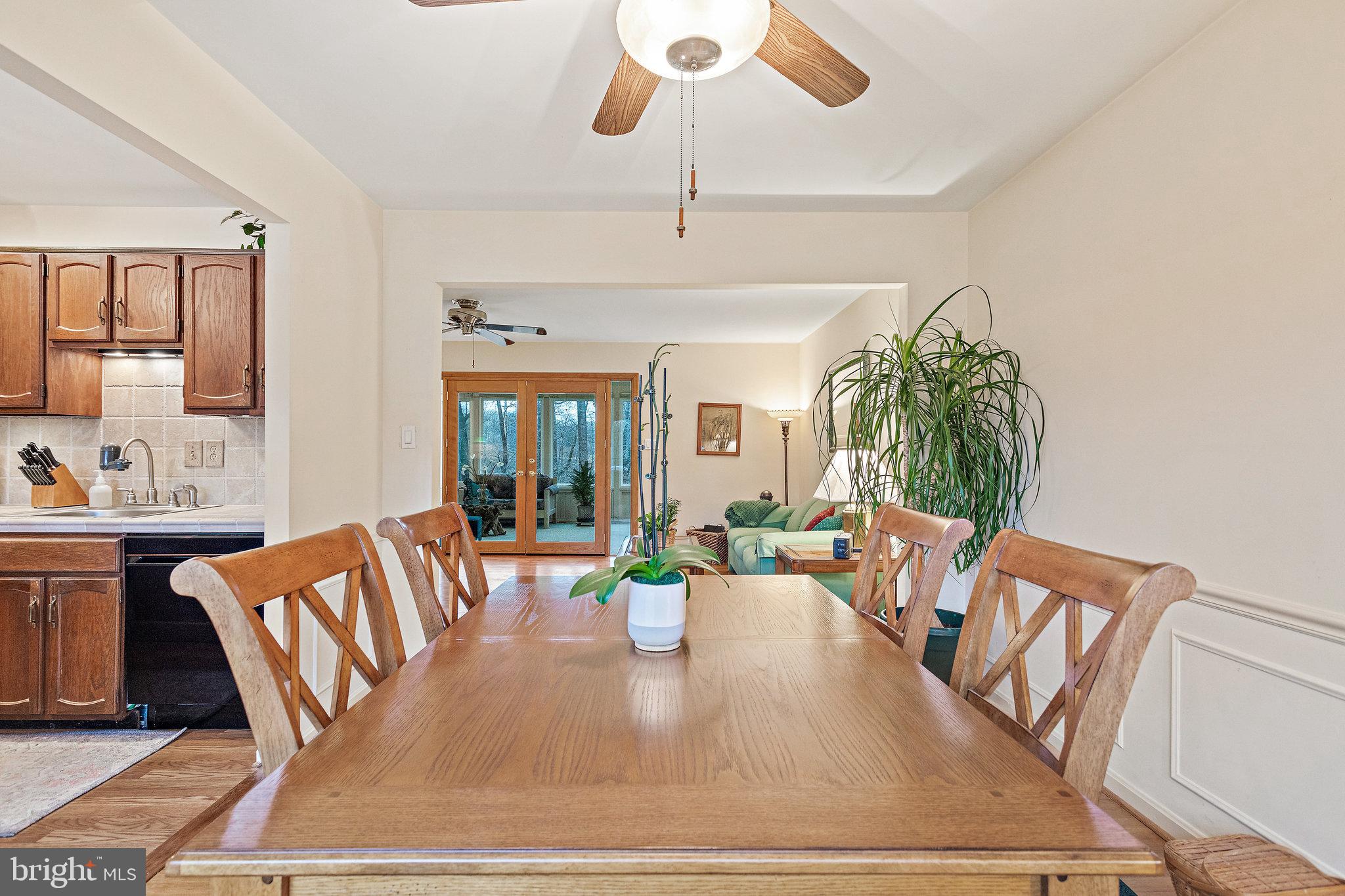 12405 St James Road Rockville, MD 20850 - Photo 41 of 95