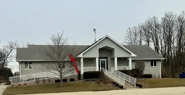 $34,900 | 125 Fairway Drive, Essex, IL 60935