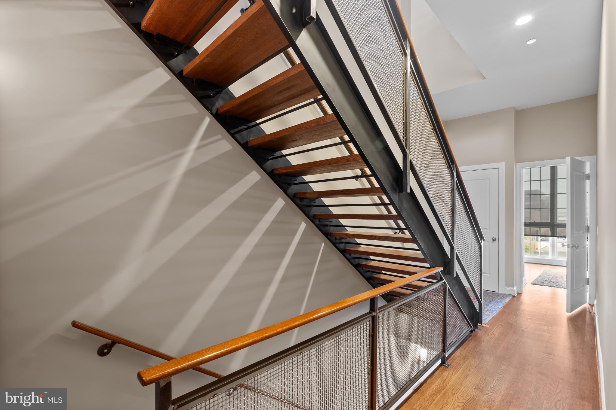 3800 Dillon Street Baltimore, MD 21224 - Photo 23 of 34 a view of entryway