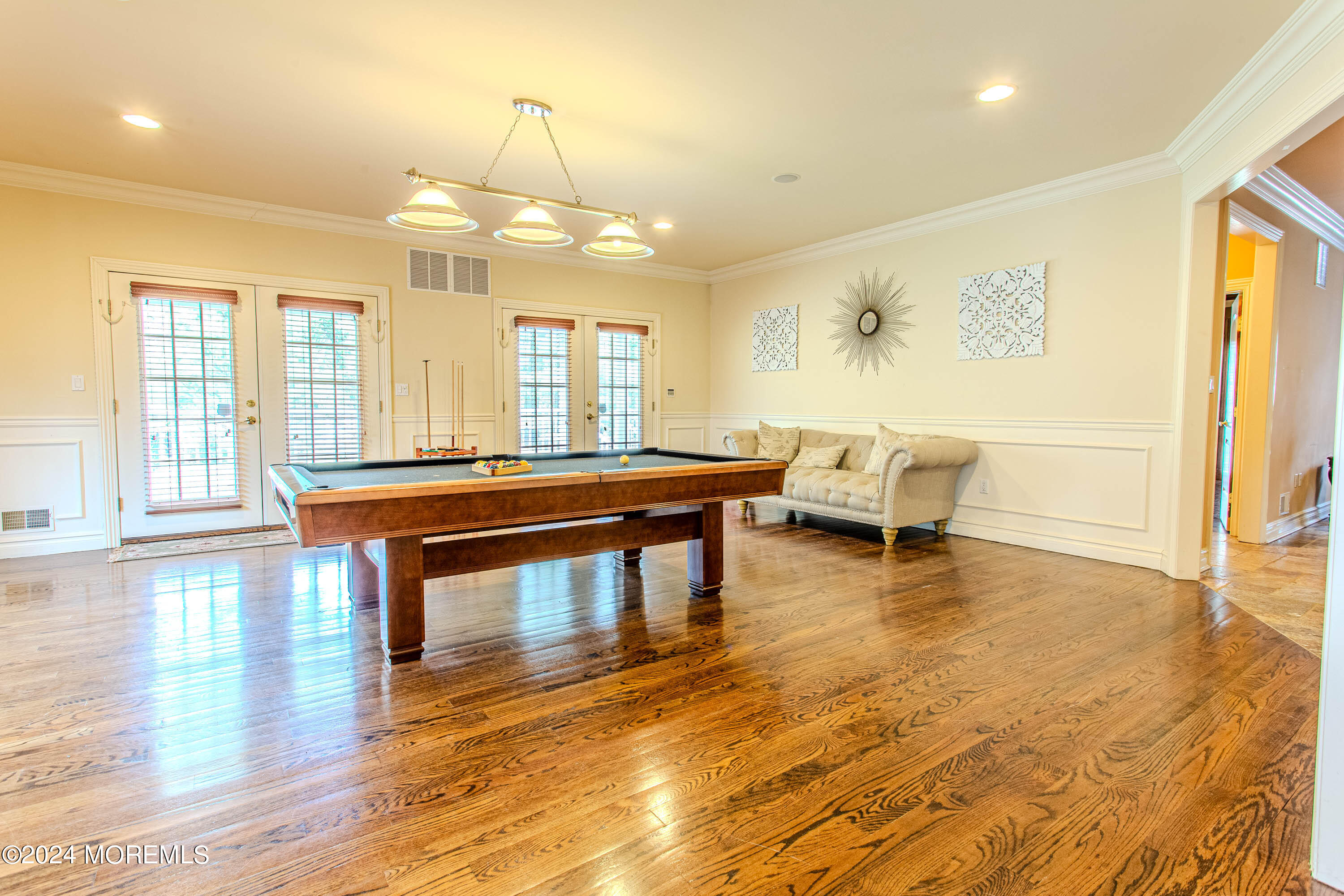 25 Woods End Road Colts Neck, NJ 07722 - Photo 6 of 76 25 West End 006