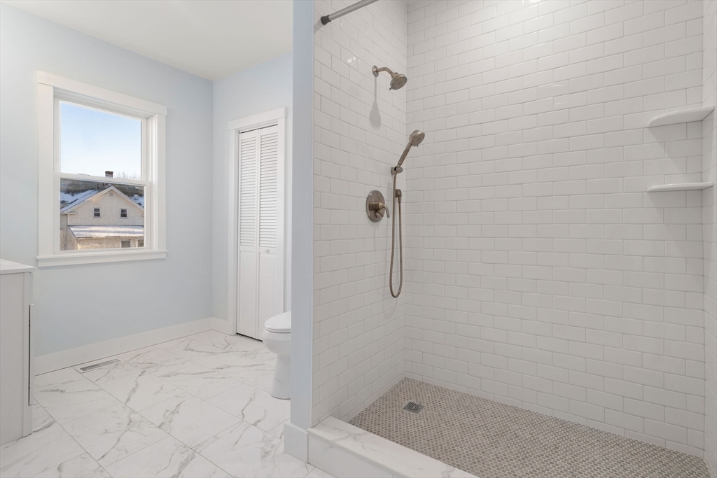 6 Clinton Street, Unit 6 Newton, MA 02458 - Photo 12 of 24