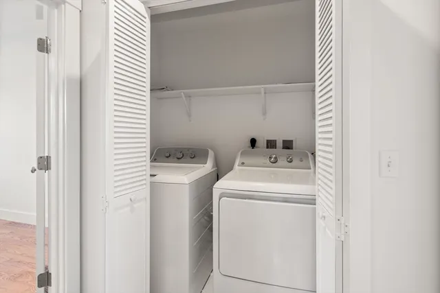 $4,150 | 6 Clinton Street, Unit 6, Newton, MA 02458