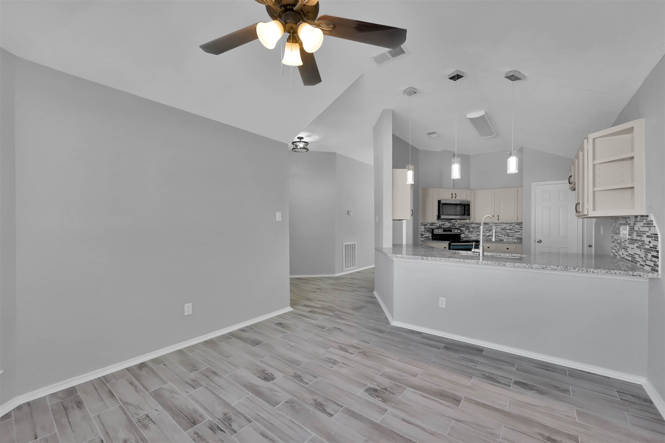 2306 Piddler Drive Spring, TX 77373 - Photo 8 of 38