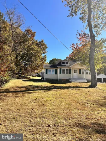 $2,400 | 3354 Richmond Highway, Stafford, VA 22554