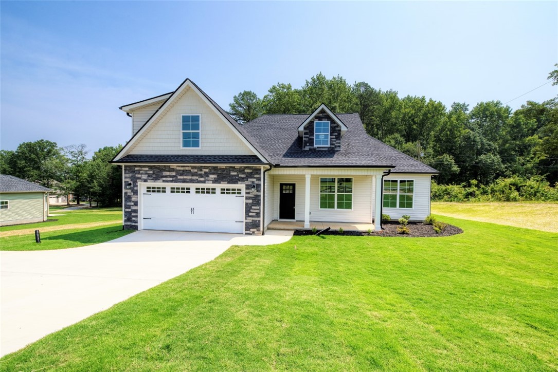 617 Spearman Road Pelzer, SC 29669 - Photo 2 of 38