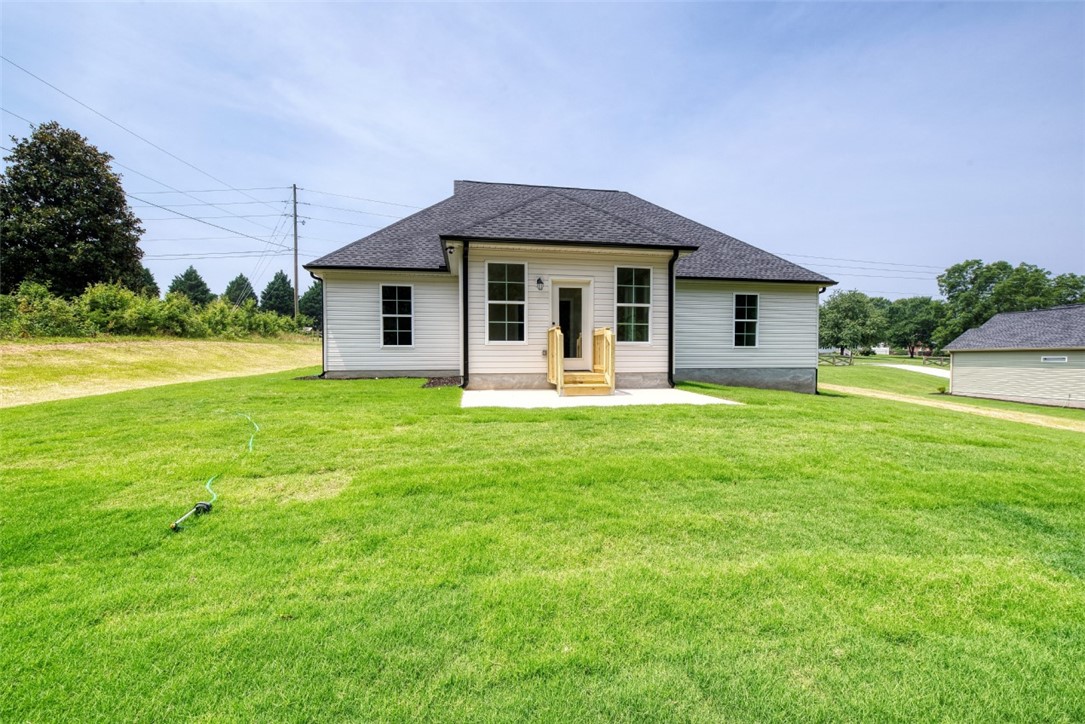 617 Spearman Road Pelzer, SC 29669 - Photo 36 of 38