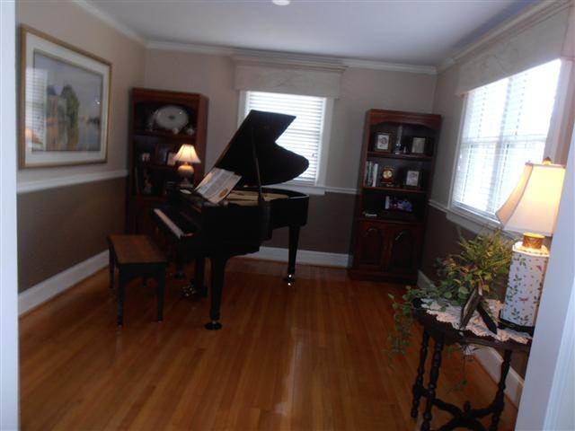 2406 Midway Road Anderson, SC 29621 - Photo 4 of 21 Gallery Image 4