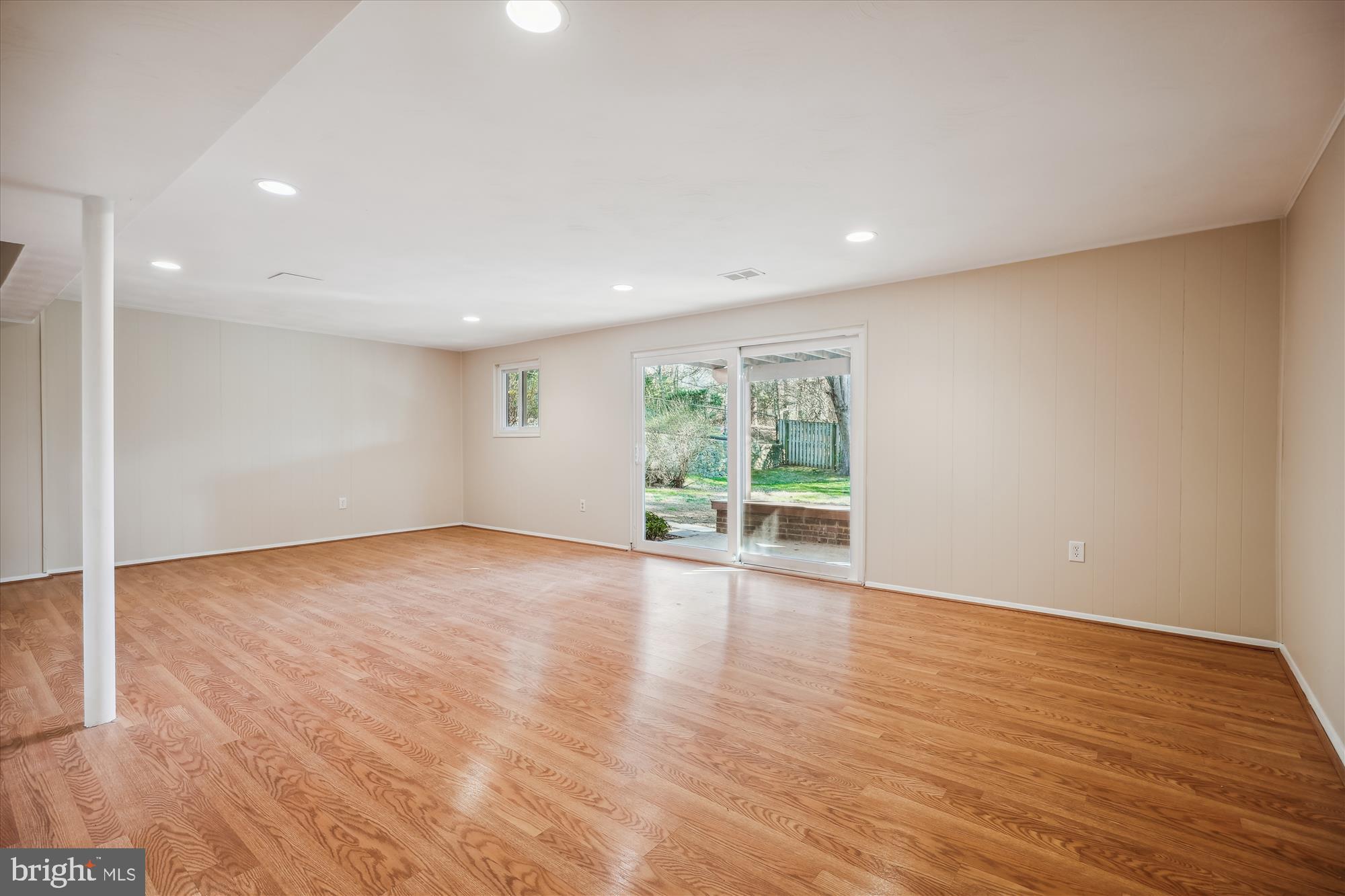 905 Leverton Road Rockville, MD 20852 - Photo 40 of 62 or Ravens / Commanders football games!