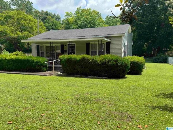 $129,900 | 504 North Center Avenue, Piedmont, AL 36272