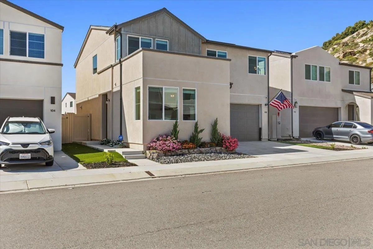 108 Lipizzan Lane Fallbrook, CA 92028 - Photo 29 of 37 a front view of a house with yard