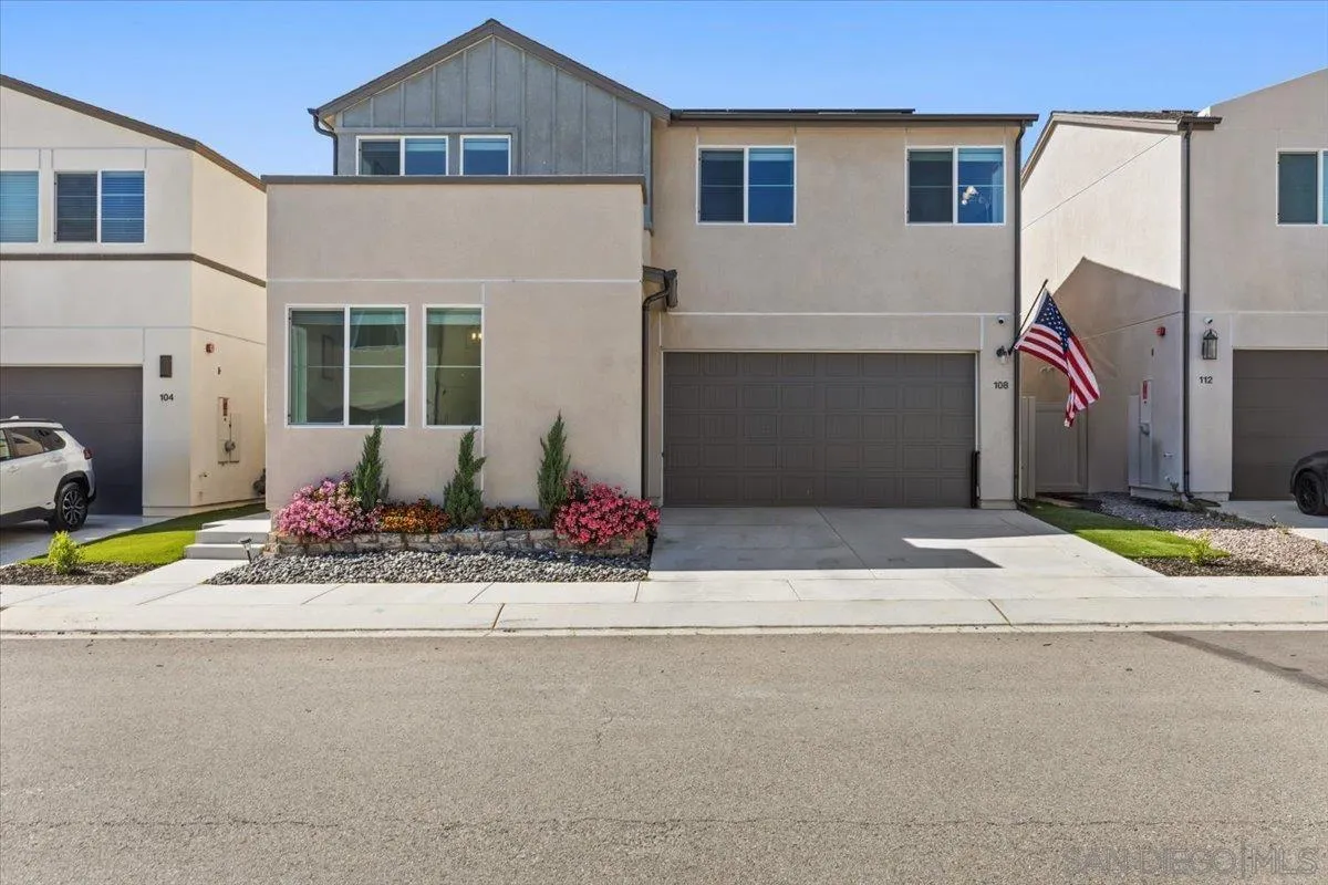 108 Lipizzan Lane Fallbrook, CA 92028 - Photo 30 of 37 a house view with a outdoor space