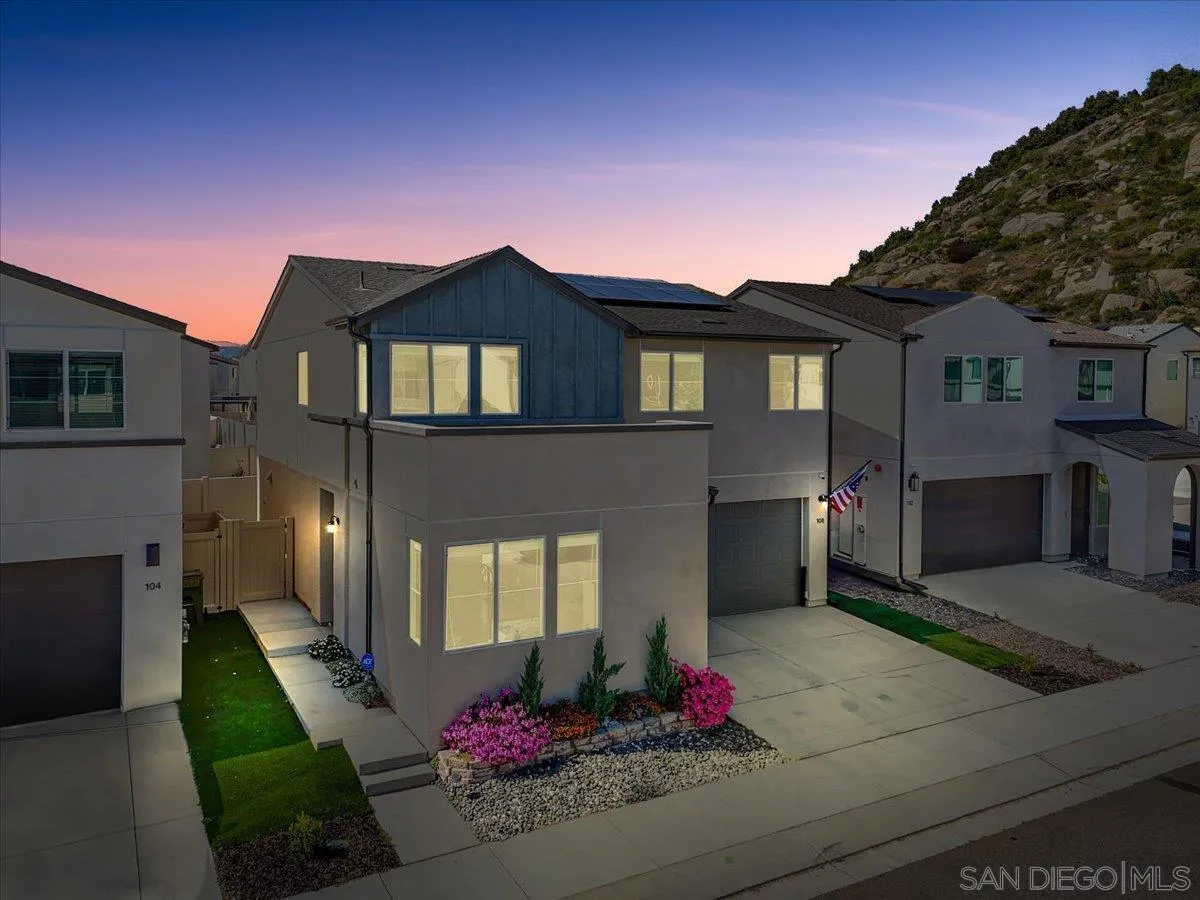 108 Lipizzan Lane Fallbrook, CA 92028 - Photo 3 of 37 a front view of a house with a yard
