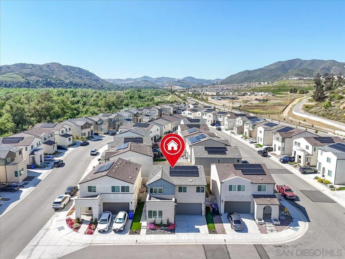108 Lipizzan Lane Fallbrook, CA 92028 - Photo 34 of 37 a view of city