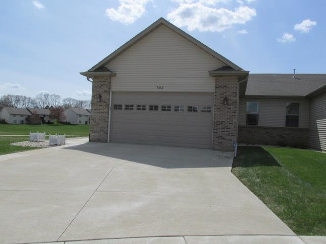 562 Rye Ridge Court Freeport, IL 61032 - Photo 3 of 48 Gallery Image 3