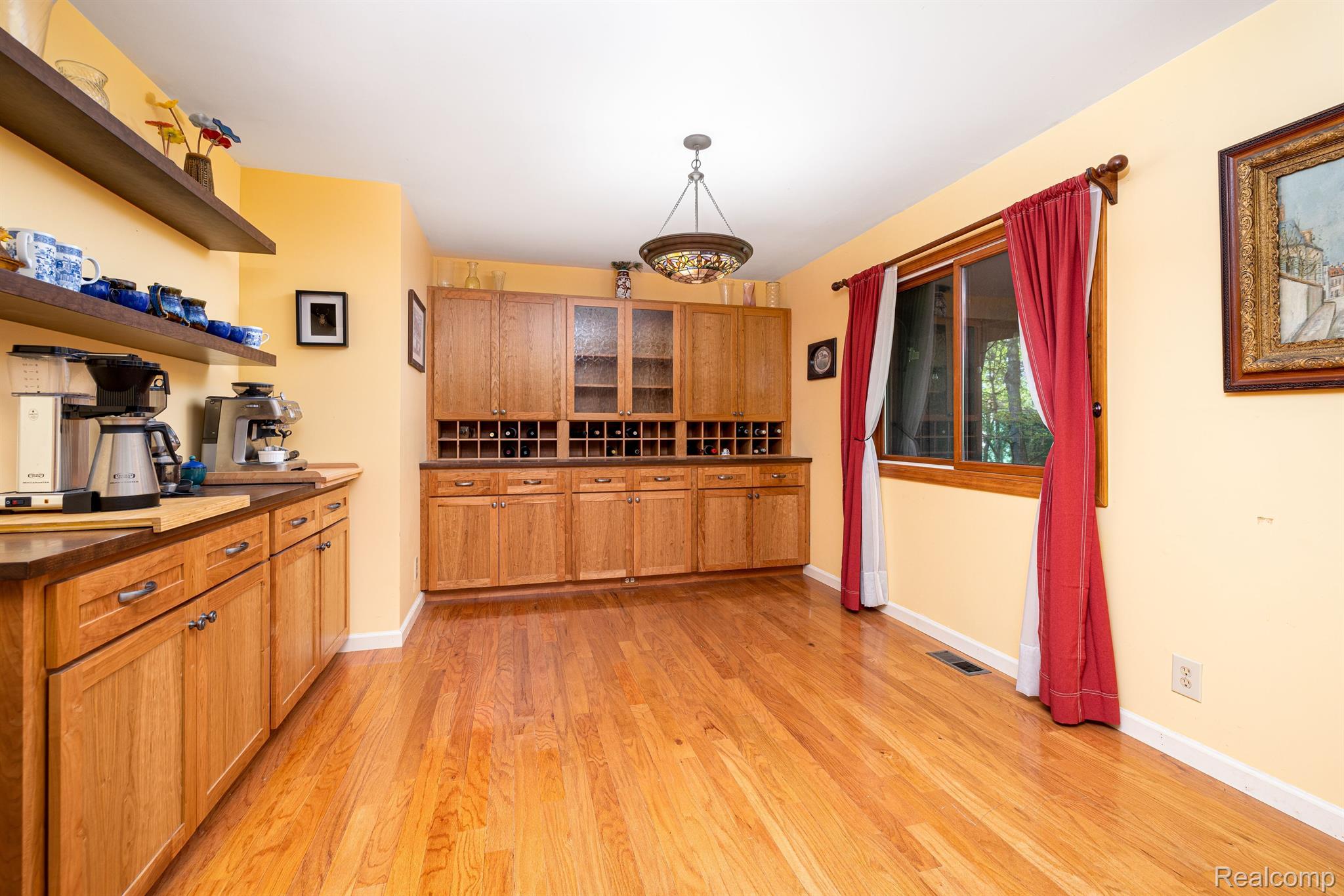 Gallery Image 7
