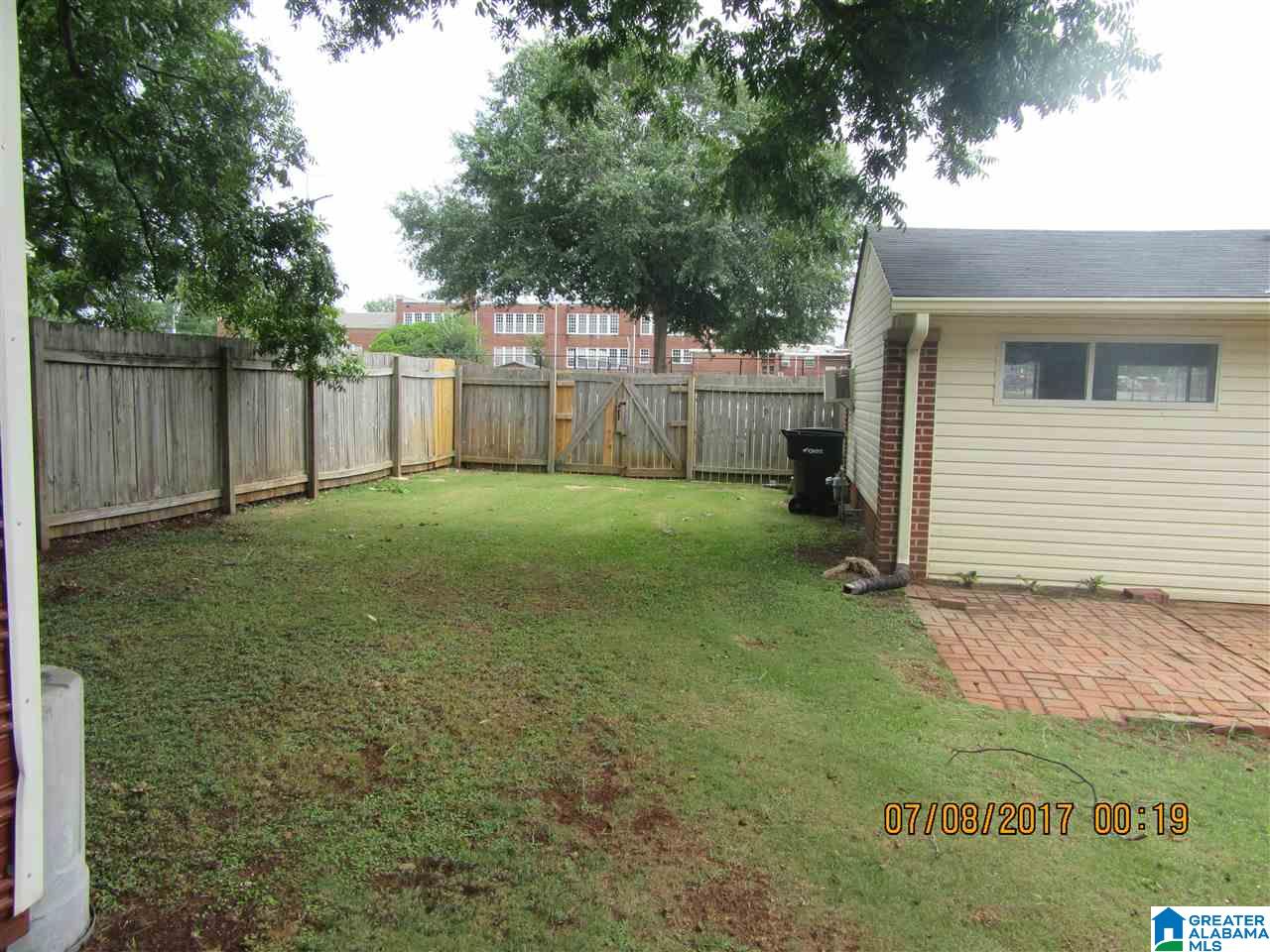 306 Cedar Street Talladega, AL 35160 - Photo 12 of 39
