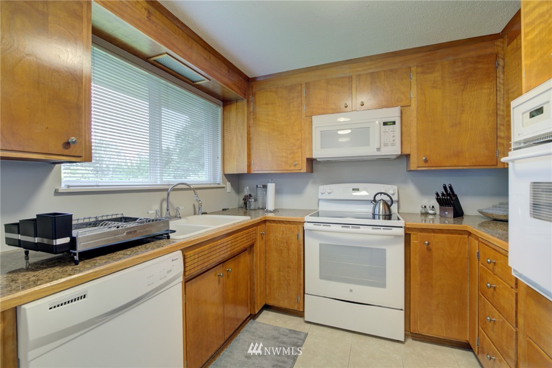 21229 Military Road South SeaTac, WA 98198 - Photo 9 of 40 Gallery Image 9