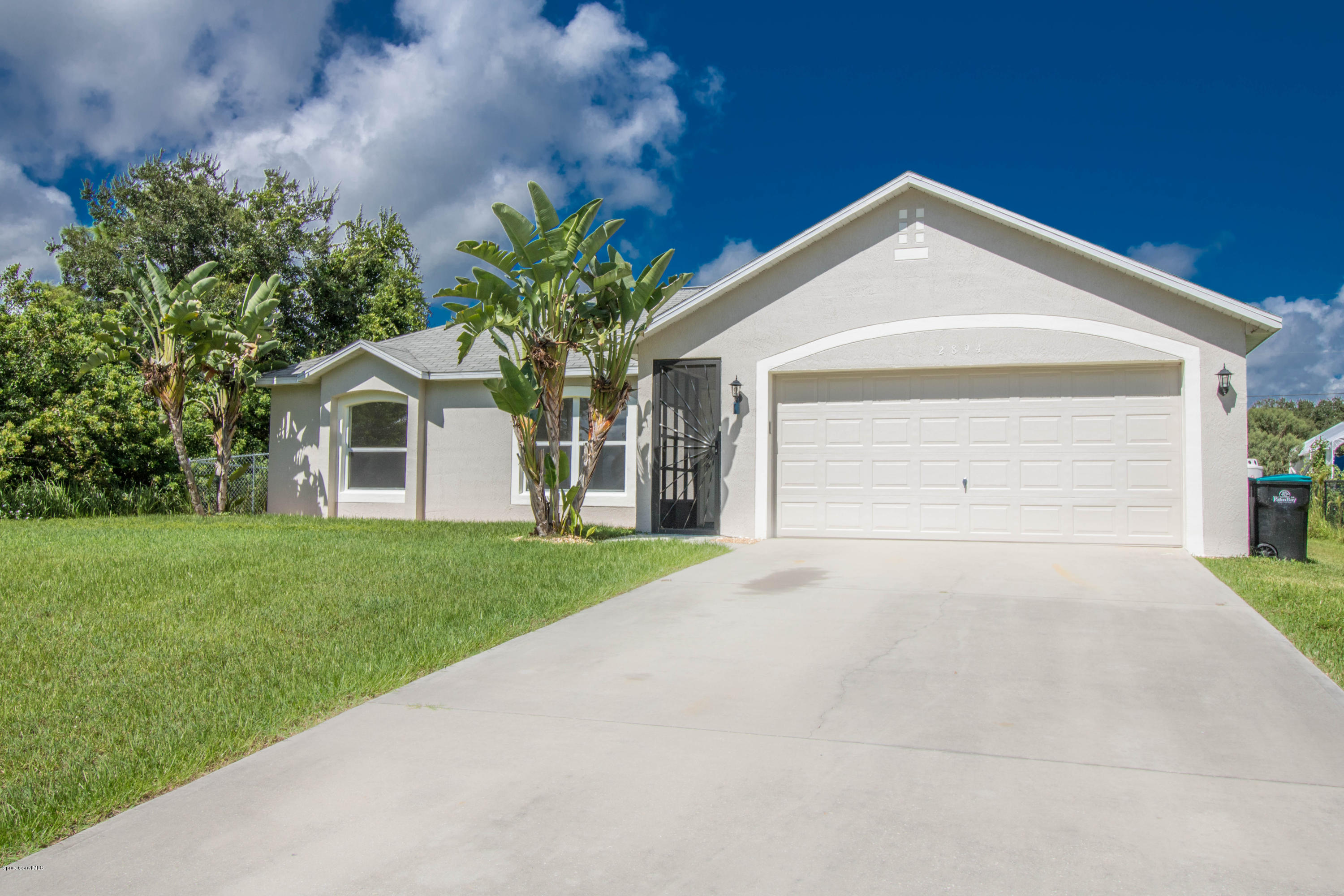 2894 Digby Road Southeast Palm Bay, FL 32909 - Photo 2 of 18 Large Driveway