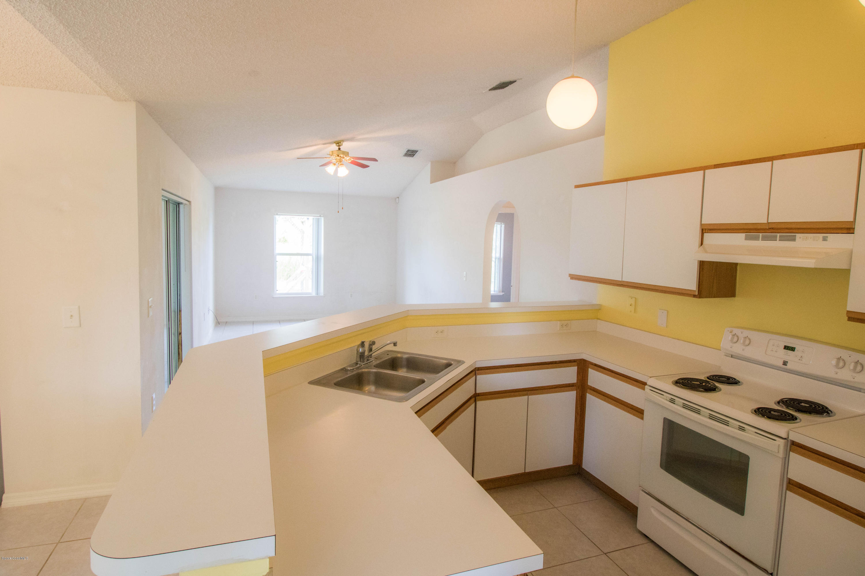 2894 Digby Road Southeast Palm Bay, FL 32909 - Photo 7 of 18 Kitchen 2