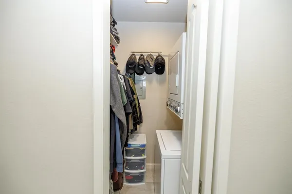 a view of walk in closet