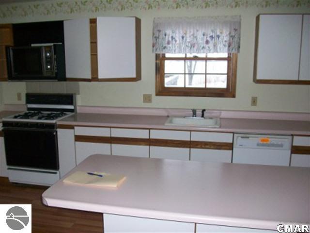 4164 West Jordan Road Weidman, MI 48893 - Photo 2 of 14 1772586-1.JPG