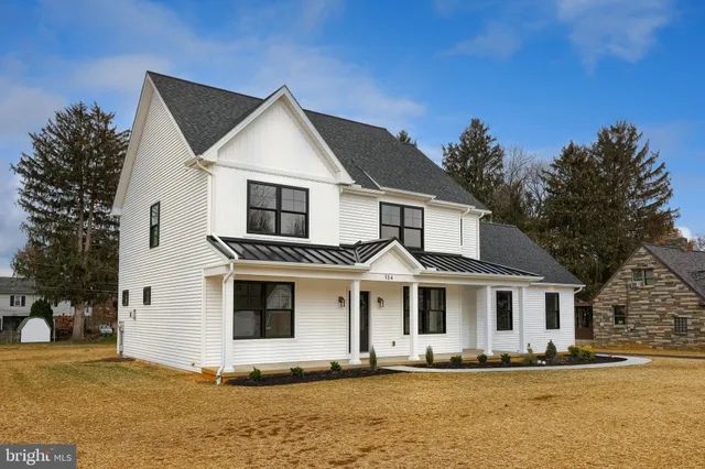 $719,900 | 514 Woodcrest Avenue, Lititz, PA 17543