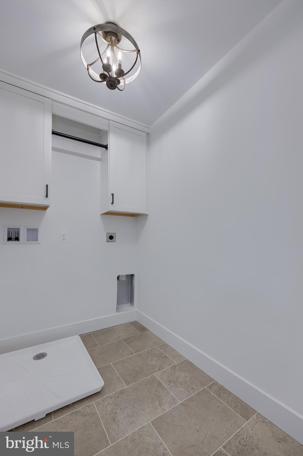 514 Woodcrest Avenue Lititz, PA 17543 - Photo 55 of 64 2nd level Laundry room