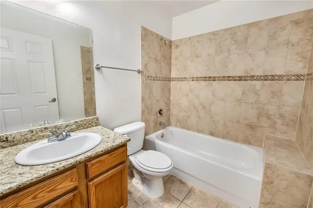 $174,999 | 4600 East Moody Boulevard, Unit 4O, Bunnell, FL 32110