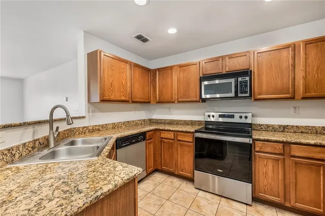 $174,999 | 4600 East Moody Boulevard, Unit 4O, Bunnell, FL 32110