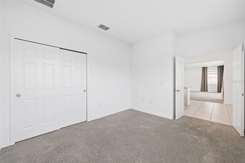 7635 Southwest 64th St Road Ocala, FL 34474 - Photo 26 of 86 a view of an empty room and a window