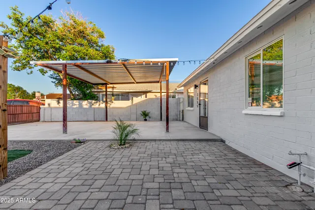 $274,999 | 2555 East Mobile Lane, Phoenix, AZ 85040