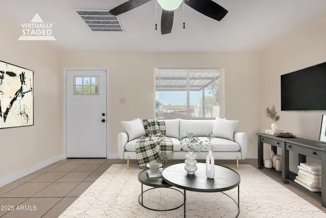 $274,999 | 2555 East Mobile Lane, Phoenix, AZ 85040