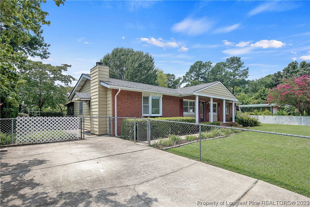 816 Montclair Road Fayetteville, NC 28314 - Photo 3 of 48 Gallery Image 3