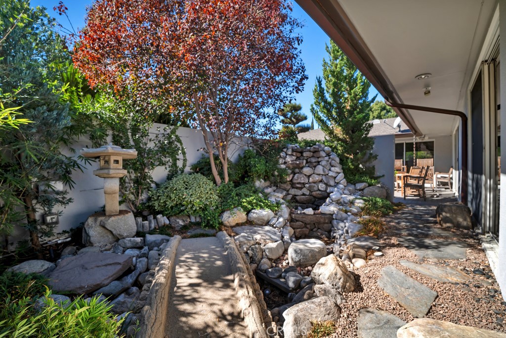 18912 Blackhawk Street Porter Ranch, CA 91326 - Photo 20 of 48