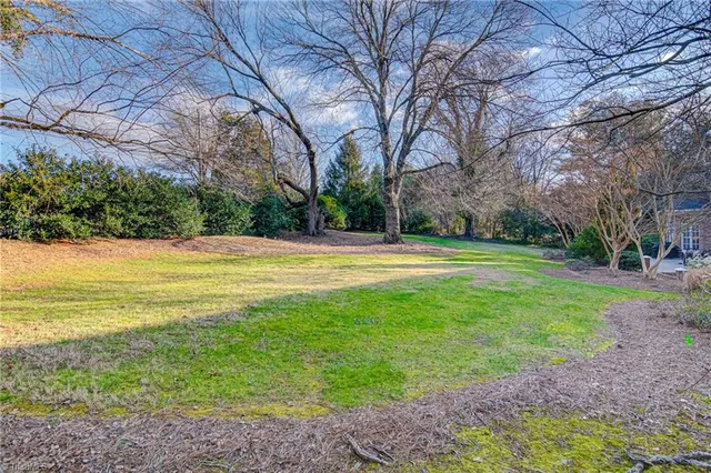 $1,290,000 | 1021 Kent Mews Court Northwest, Winston-Salem, NC 27104