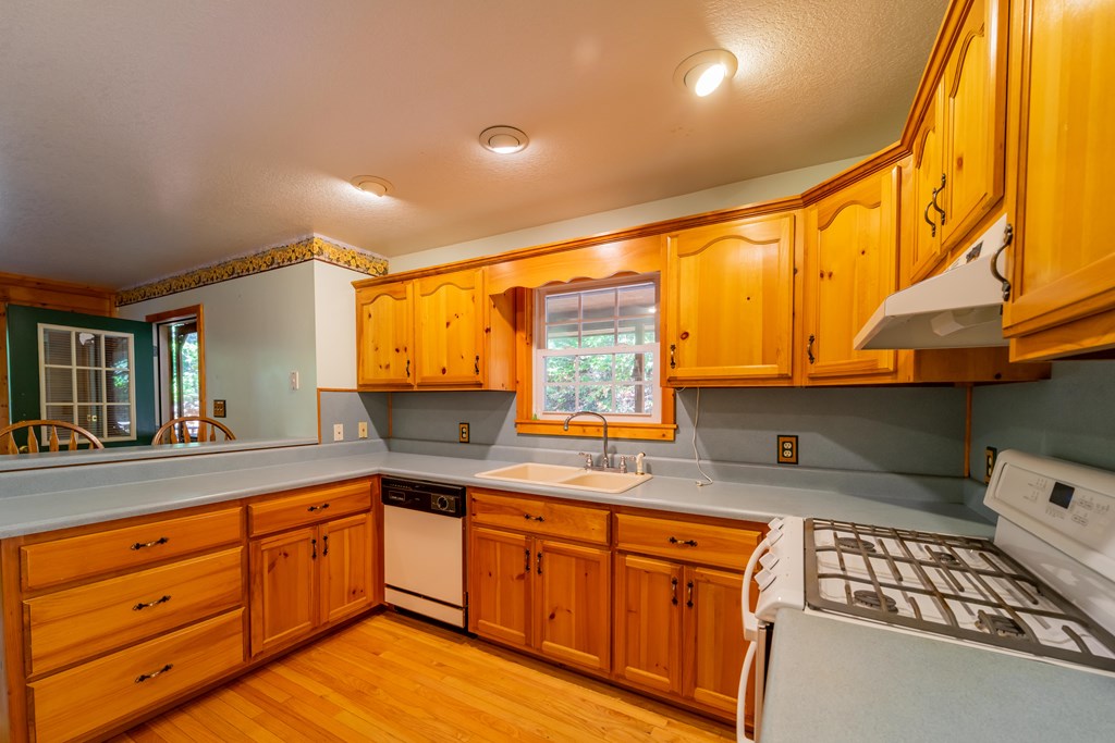 867 Kilby Road Murphy, NC 28906 - Photo 19 of 44