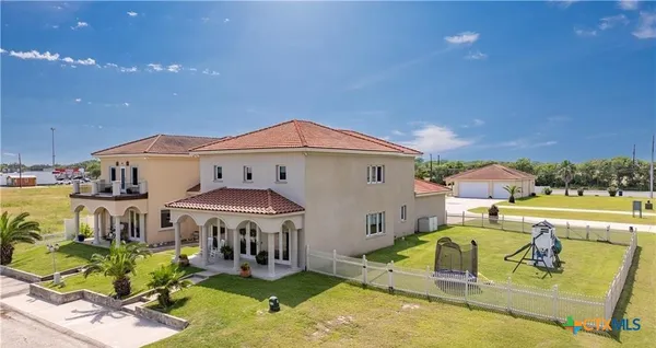 $489,900 | 3 Sago, Port Lavaca, TX 77979