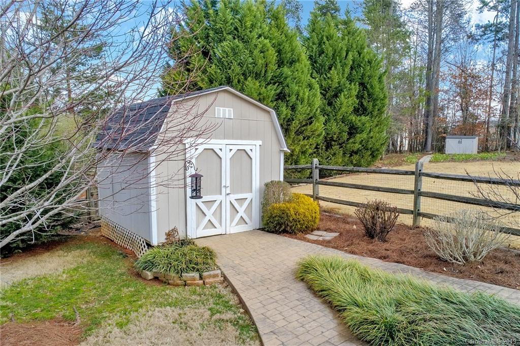 720 Warwick Way Fort Mill, SC 29708 - Photo 32 of 36 a view of a backyard