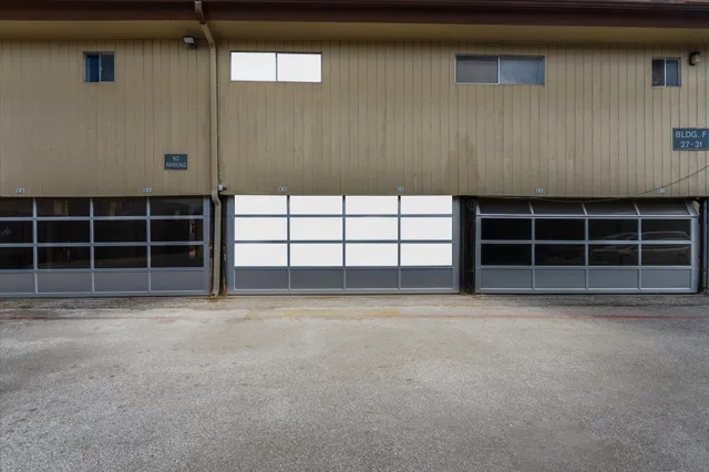 a view of a garage