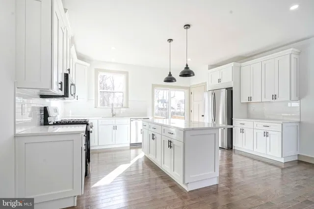 $419,890 | 308 Oak Street, Williamstown, NJ 08094