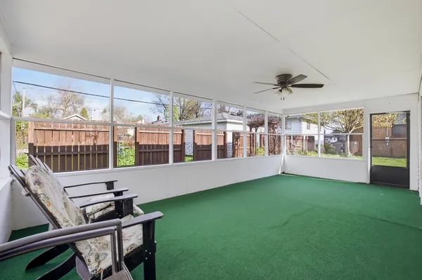 $569,000 | 628 Franklin Street, Downers Grove, IL 60515