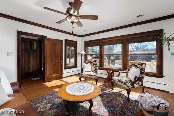 $569,000 | 628 Franklin Street, Downers Grove, IL 60515