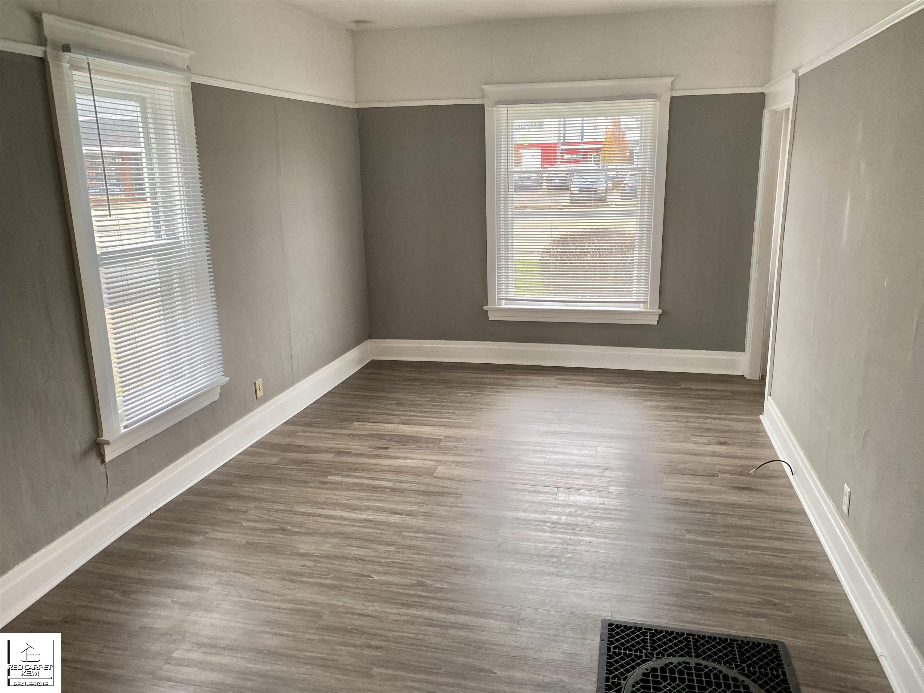 215 North State Road Davison, MI 48423 - Photo 12 of 49 50162147-96ce6474-2070-4dc5-80dc-3a1c4e7770e3.JPG